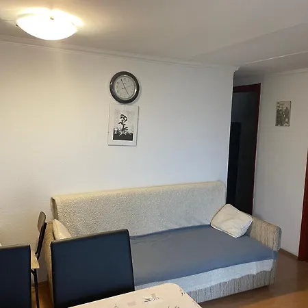 György Appartement *